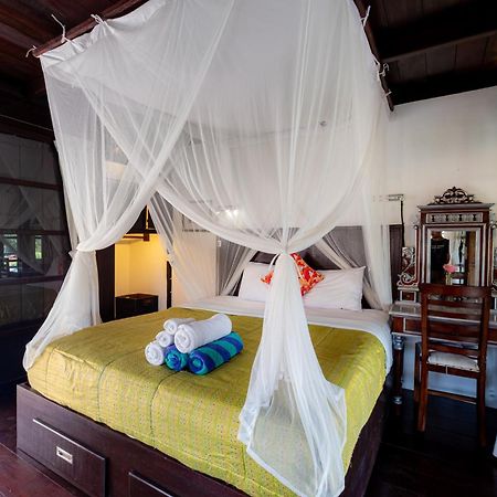 Lodtunduh Sari Hotel Ubud Szoba fotó